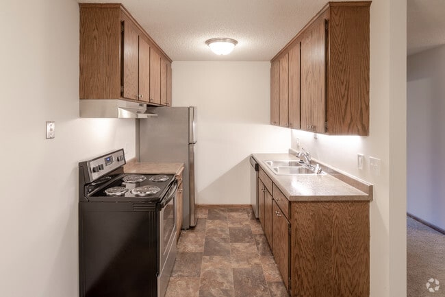 2BR, 1BA