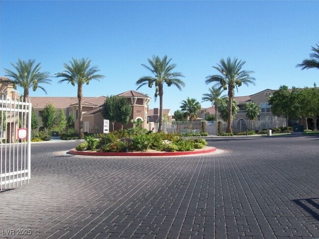 Building Photo - 10001 Peace Way Unit 1265 Rental