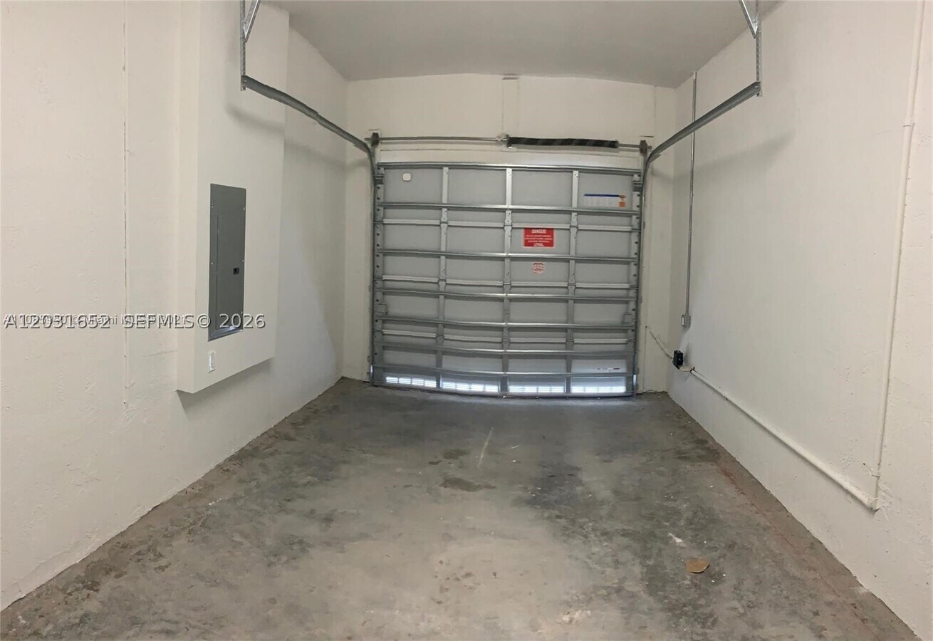 Photo - 2684 SE 12th St