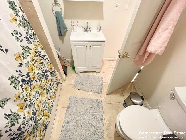 Photo - 556 Columbus Ave Unit 3