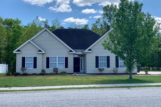 Building Photo - Coming in March 2026!!