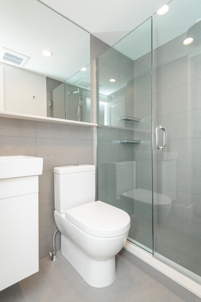 Photo - 461 Massachusetts Ave Unit 3