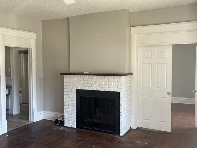 Photo - 601 N 22nd St