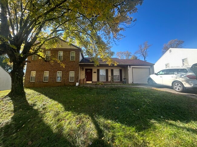 Building Photo - 307 Bentwood Dr