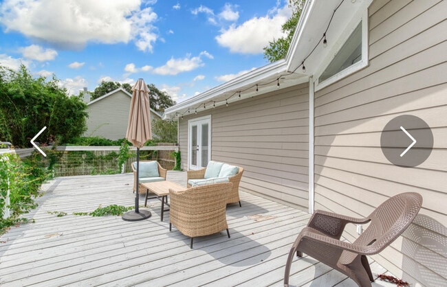 Photo - 3030 Amelia Rd