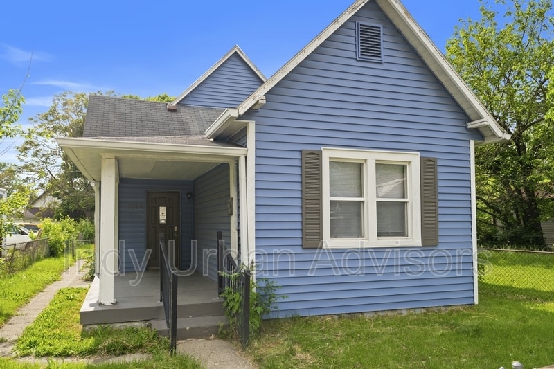 Photo - 1024 Winfield Avenue