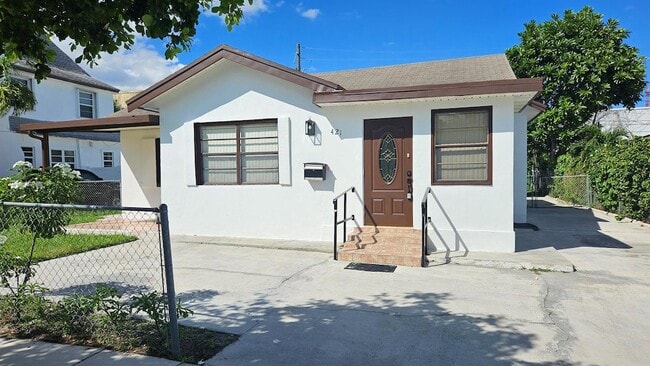 Photo - 421 Ardmore Rd