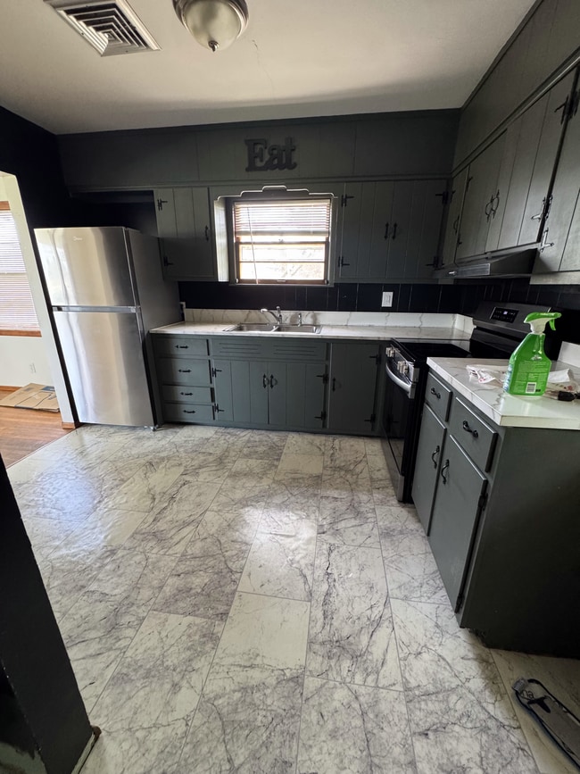 Kitchen - 3611 Utica Sellersburg Rd