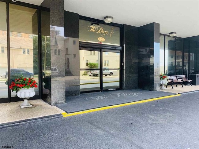 Photo - 101 S Plaza Pl Unit 802