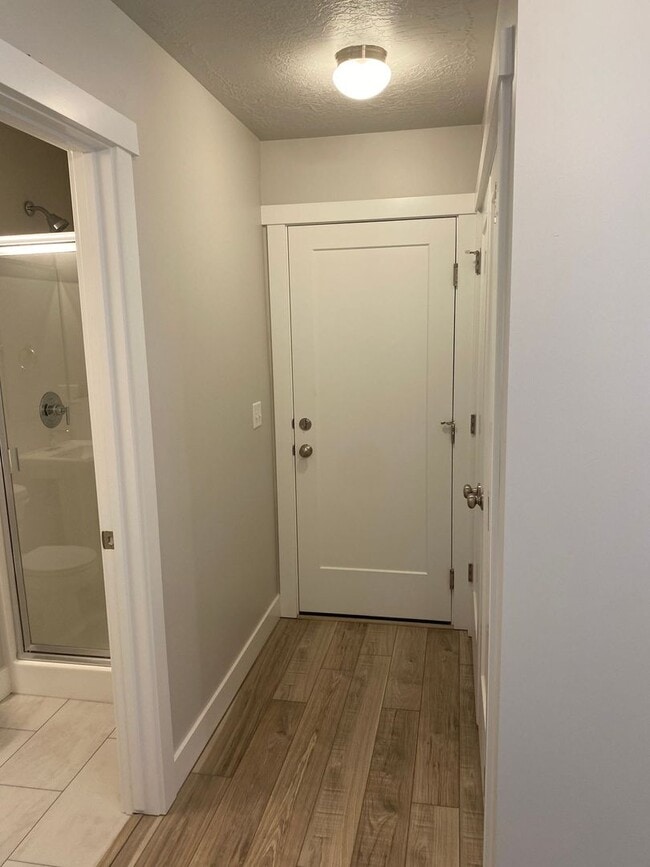 Photo - 2 WEEKS FREE - 4 Bed 3 Bath Townhome Available mid-July in American Fork!
