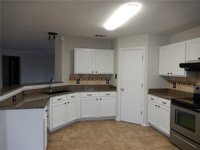 Photo - 116 Rinehardt St