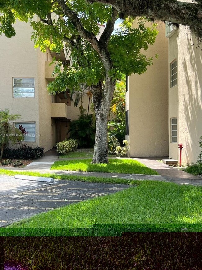 Photo - 10641 SW 108th Ave Unit THE PRADO