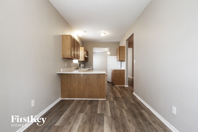 Photo - 8119 Corktree Dr