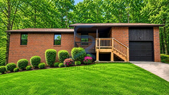 Building Photo - 2840 Alexandria Dr SW