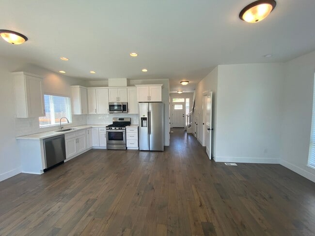 Photo - 6622 SE 57th Ave