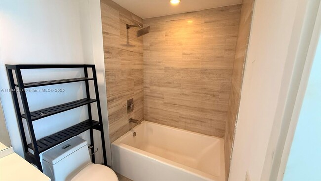 Photo - 1300 Brickell Bay Dr Unit 2300