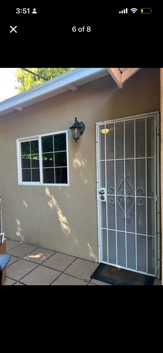 Private Entrance