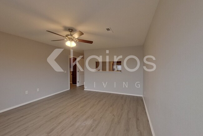 Photo - 3909 Thomas St