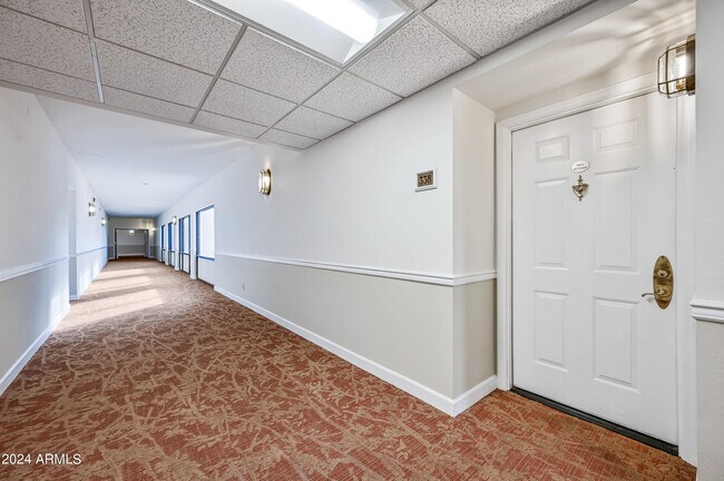 Photo - 17404 N 99th Ave