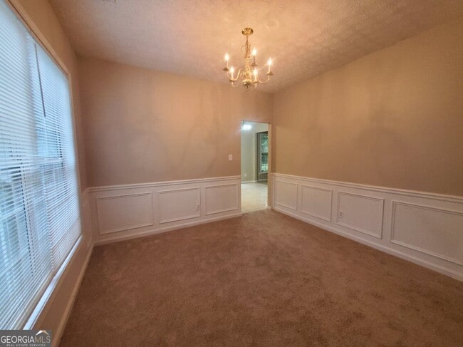 1031 Maple Leaf Dr