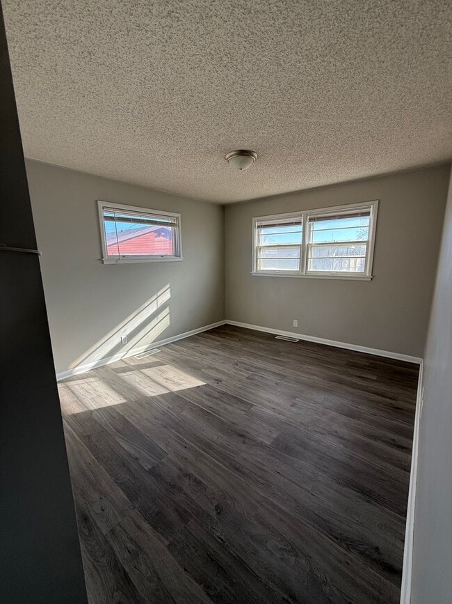 Photo - 3 bed 1 bath