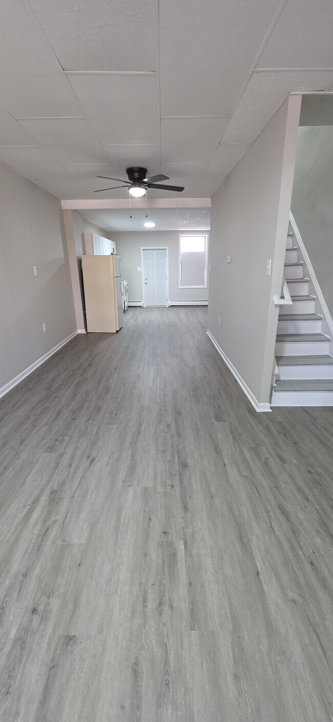 Photo - 1626 Ashburton St