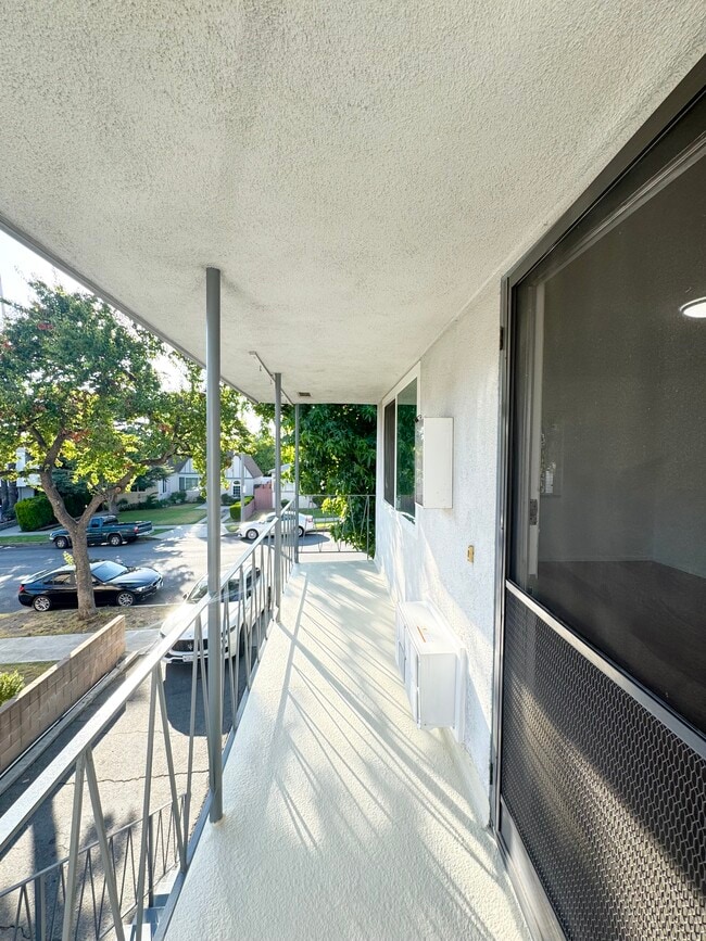 Photo - 446 E Cypress Ave Unit cypress Number A