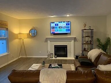 Photo - 32918 Rebecca Ln Casa