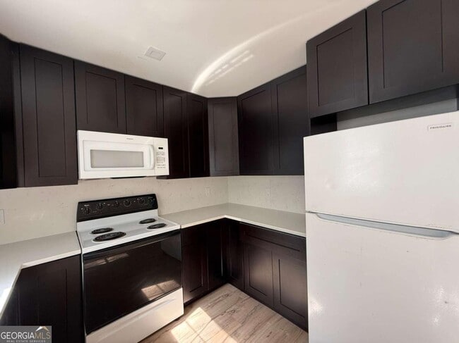 Photo - 1100 Pineland Ave Unit 7G