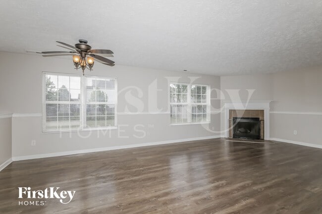Photo - 2608 Liatris Dr