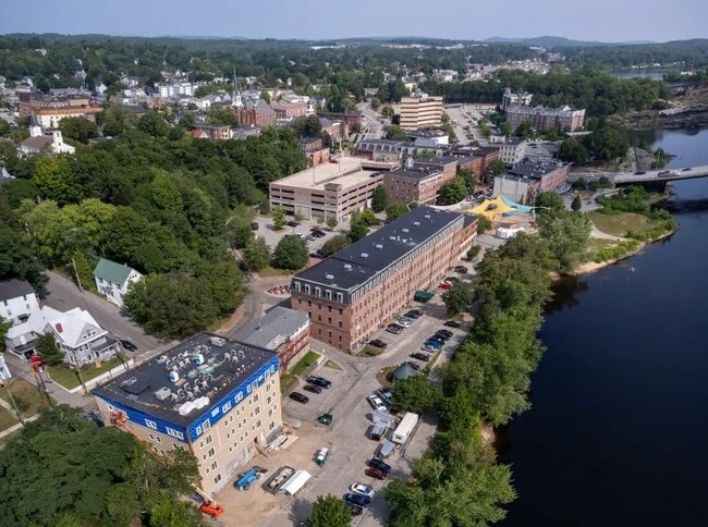 Building Photo - Fallview on Main Rental