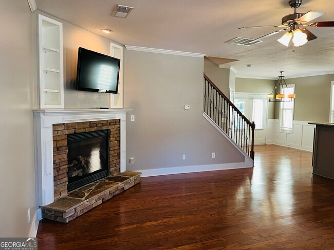 Photo - 71 Covington Terrace