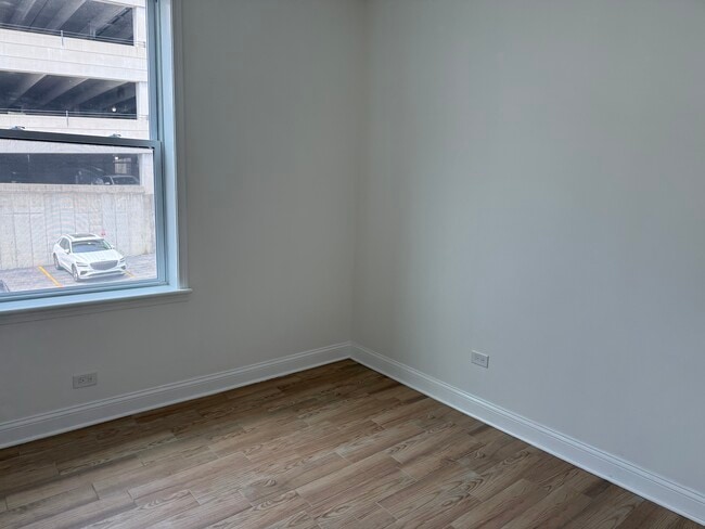 Photo - 222 N Genesee St