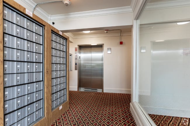 Photo - 1653 N Prospect Ave Unit 412