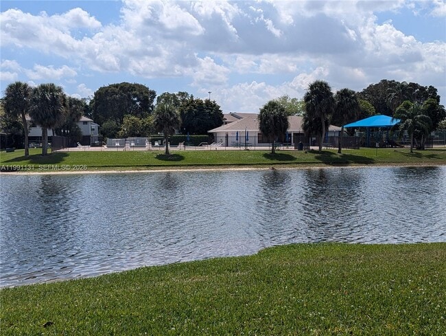 Photo - 641 NW 105th Way