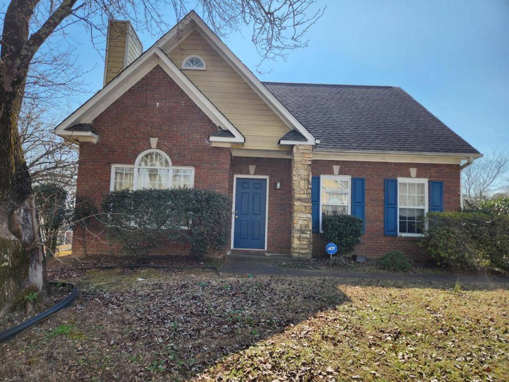 Photo - 2460 Mountain Dr