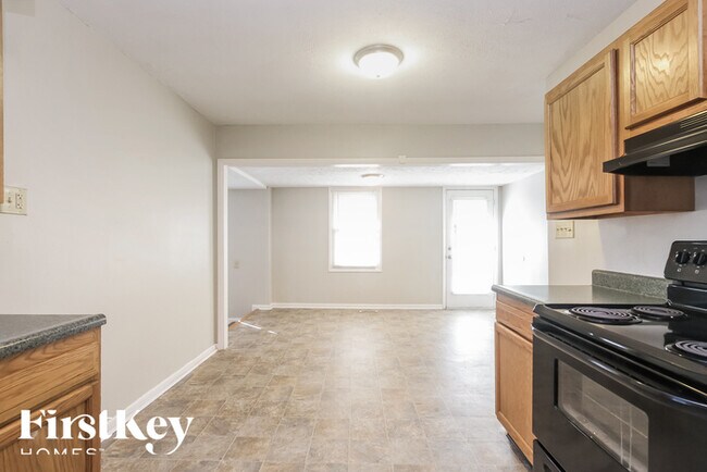 Photo - 2113 Mayfair Dr