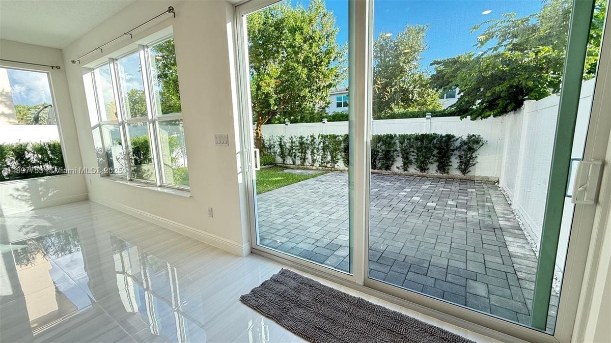 Photo - 9614 Waterview Way Unit TOWNHOUSE