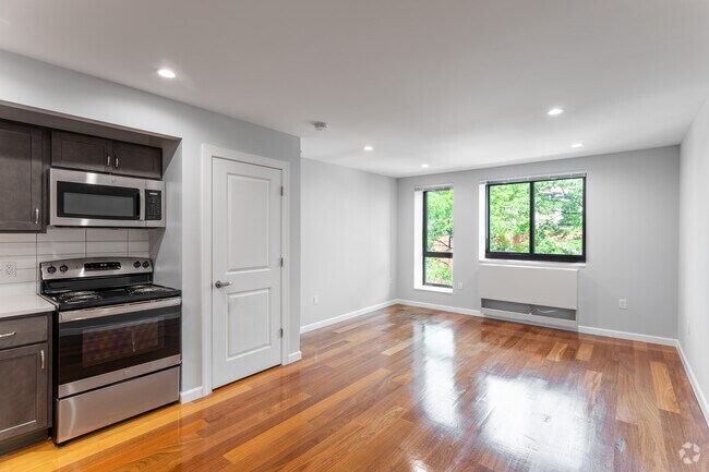 Photo - 2724 Heath Ave