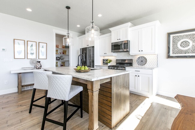 Rose Canyon Townhomes
