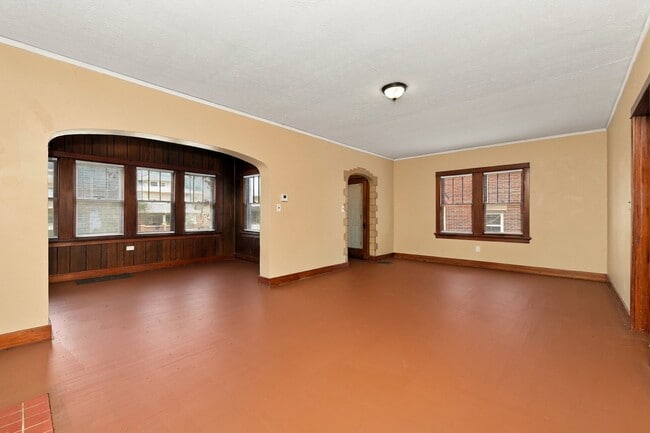 416 Delaware Ave