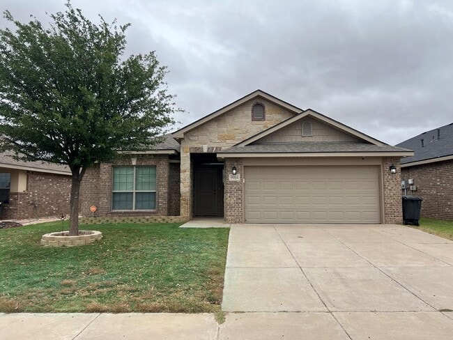 Building Photo - 9914 Rainbow Dr