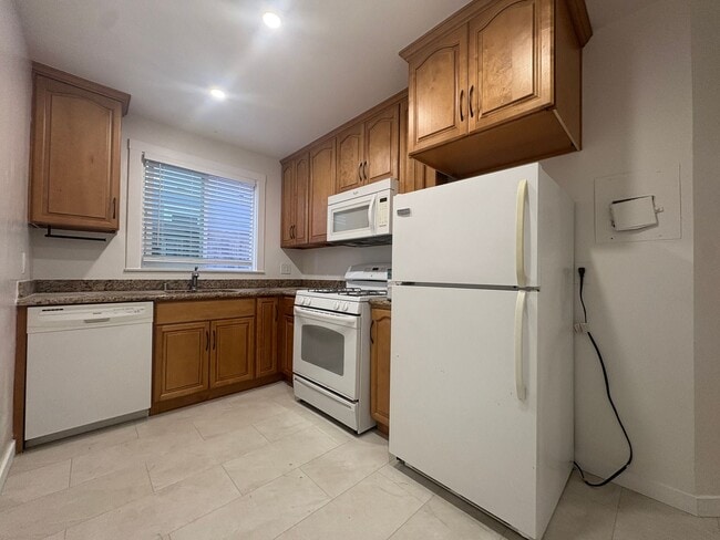 302-316 Kipling Street - 314