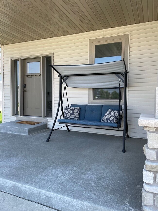 Photo - Newly Furnished Home 5mi from Mayo 4bed/3bath