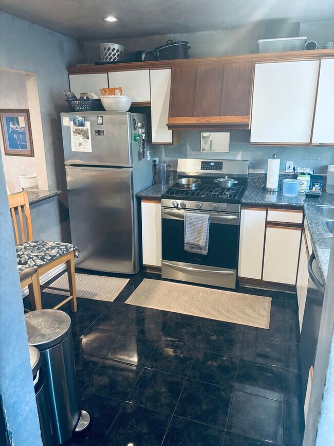 Photo - 4834 Hollow Corner Rd Unidad 302