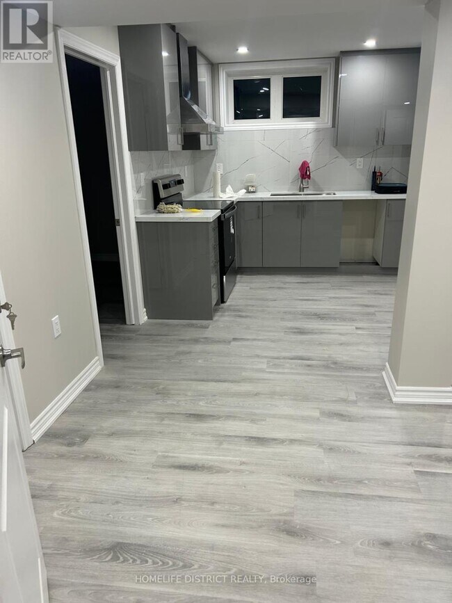 Photo - 807 Apple Terrace