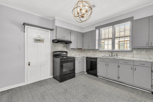 Photo - 2 bed/1 bath apartment