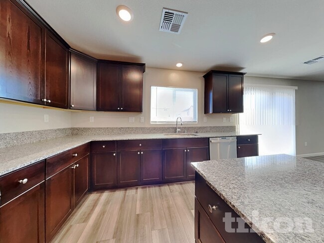 Photo - 8958 Elk Ravine Dr