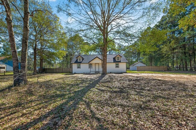 Photo - 170 Walter Dr