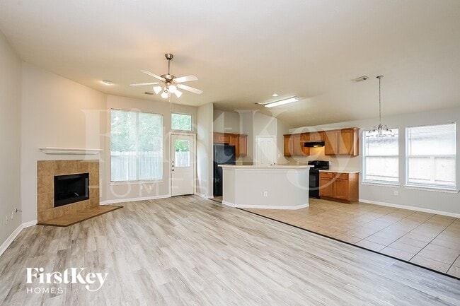 Photo - 4531 Bridgevillage Dr